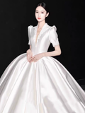 Vintage Ball Gown V neckline White Satin Long Wedding Dresses HZ1024
