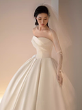Vintage Ball Gown Strapless Neckline White Satin Wedding Dress HZ1024