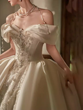Luxury Ball Gown Off The Shoulder Neckline Short Sleeves Lace Wedding Dress HZ1024