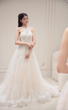 Princess A Line Halter Tulle Lace Long Wedding Dresses HZ1024