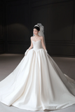 Simple Elegant Ball Gown Strapless Satin Applique With Veil Gloves Long Wedding Dresses HZ1024