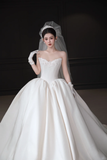 Simple Elegant Ball Gown Strapless Satin Applique With Veil Gloves Long Wedding Dresses HZ1024