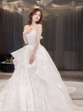 Dreamy Ball Gown Strapless Lace Long Wedding Dresses HZ1024